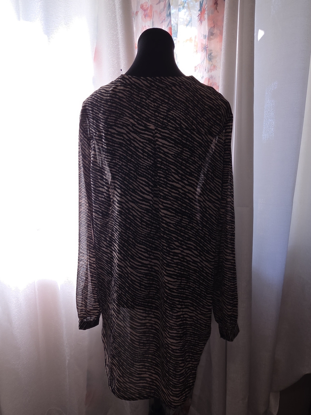 cleo Black and Cream Zebra-Print Button Front Blouse - Picture 8 of 9